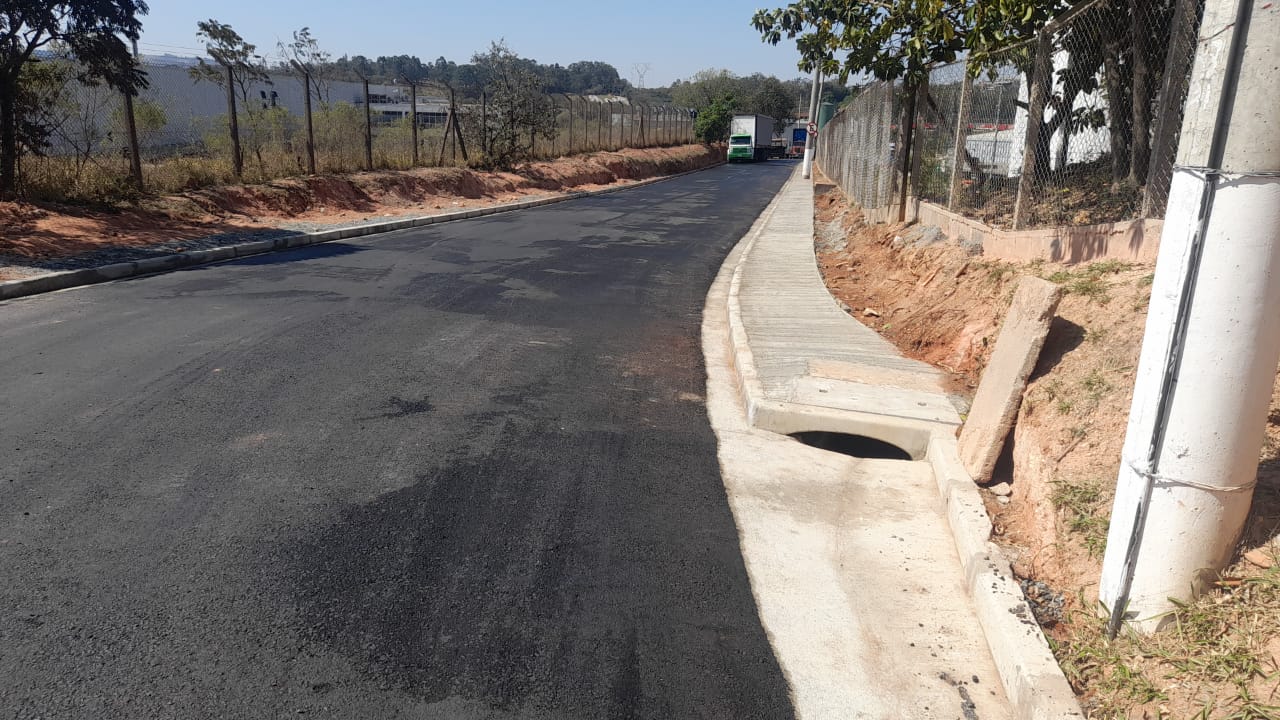 Guias e Sarjetas